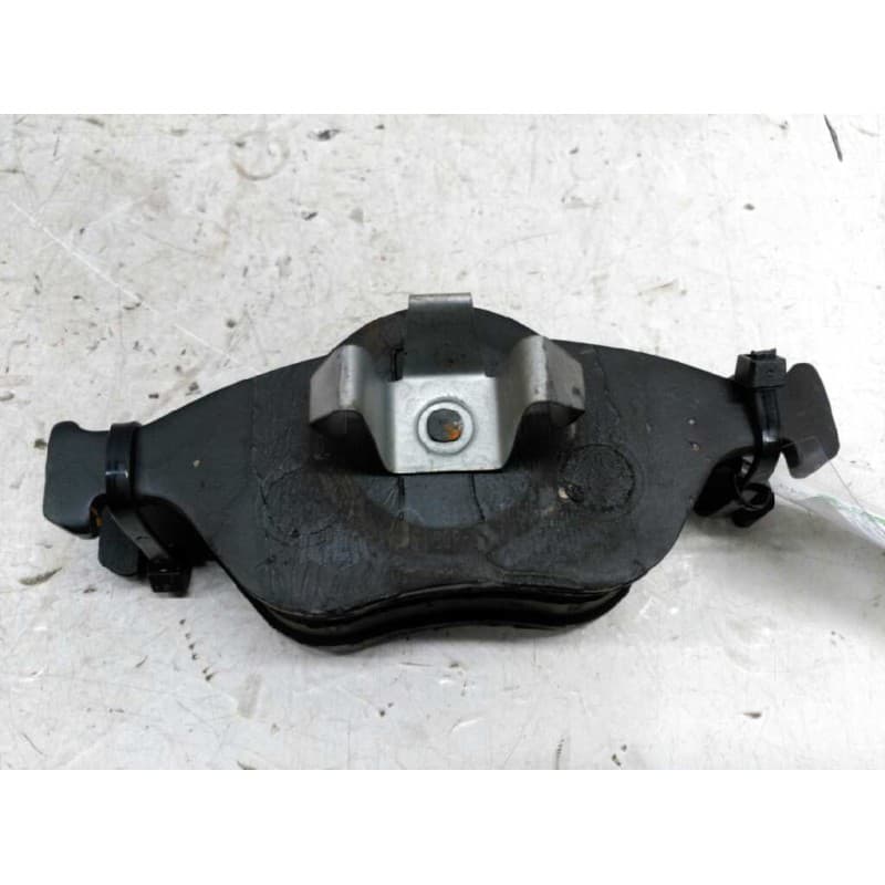 Recambio de pastillas de freno delanteras para ford fusion (cbk) ambiente referencia OEM IAM