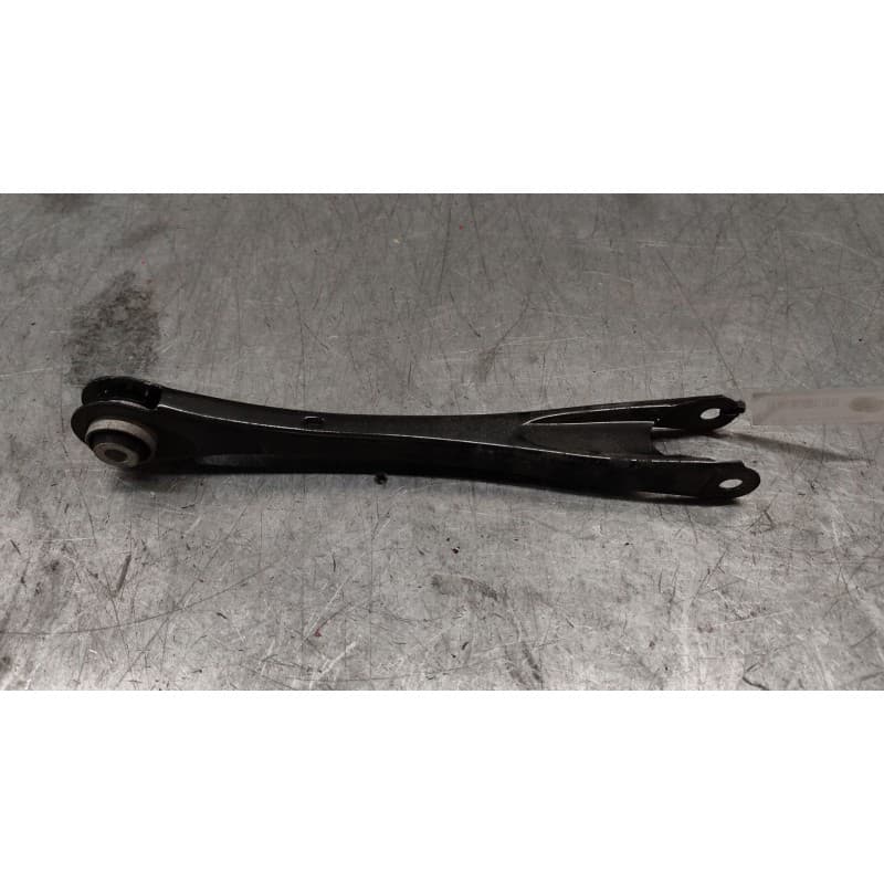 Recambio de tirante trasero derecho para bmw 3 (f30, f80) 320 d xdrive referencia OEM IAM
