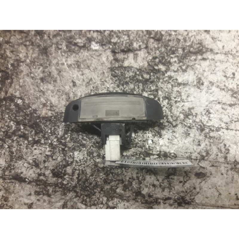 Recambio de piloto matricula para peugeot expert kombi confort acristaldo (5 asientos) referencia OEM IAM 1303499070 2 PINS
