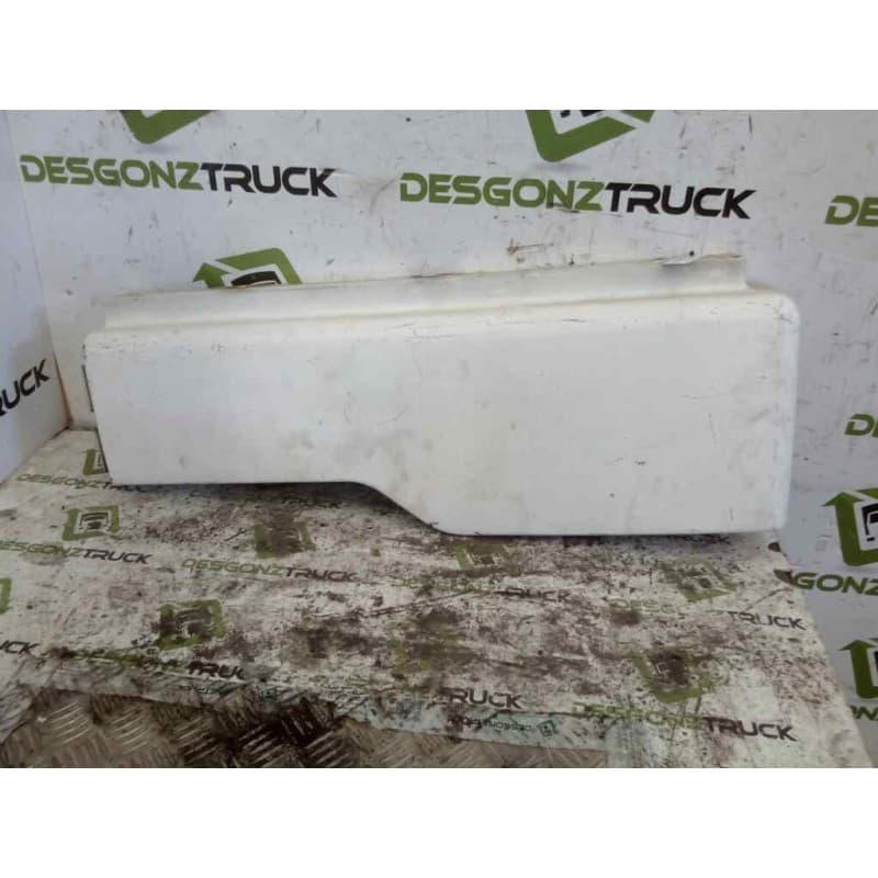 Recambio de moldura trasera cabina para volvo fh 16 - 520 382 kw e1 fsafe 3500 / 18 to / 4x2 largo (lh1 o l2h1) referencia OEM I - Blanco