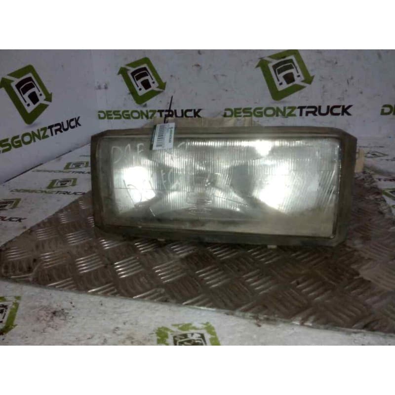Recambio de faro derecho para daf serie 45.150 fki dis.ent.ej.3250 zgg7.49 topsleeper referencia OEM IAM