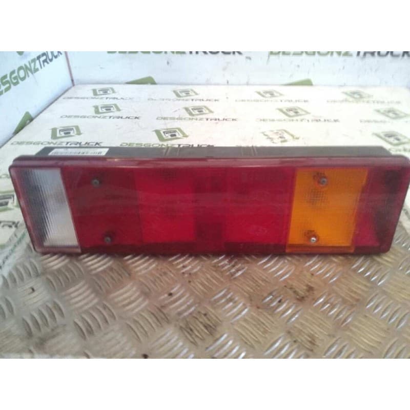 Recambio de piloto delantero derecho para iveco eurostar (ld) fsa (ld 440 e 52 4x2) gran espacio referencia OEM IAM - Rojo