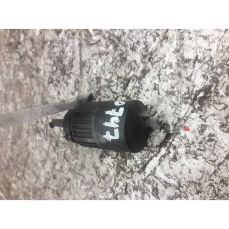 Recambio de bomba limpia para mercedes-benz vito marco polo (638) 112 cdi referencia OEM IAM 2 PINS - Negro