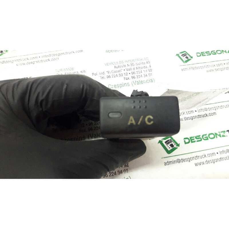 Recambio de boton aire acondicionado para mg serie 400 (rt) 420 si (5-ptas.) referencia OEM IAM