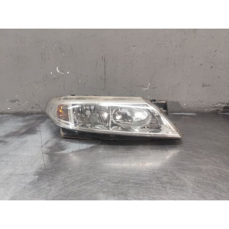 Recambio de faro derecho para renault laguna ii (bg0/1_) 1.9 dci (bg08, bg0g) referencia OEM IAM 8200002847 - Azul