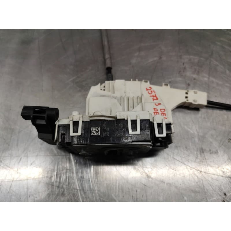Recambio de cerradura puerta delantera derecha para mercedes-benz sprinter 3,5-t furgoneta (b907, b910) 314 cdi rwd (907.631, 90 - Blanco