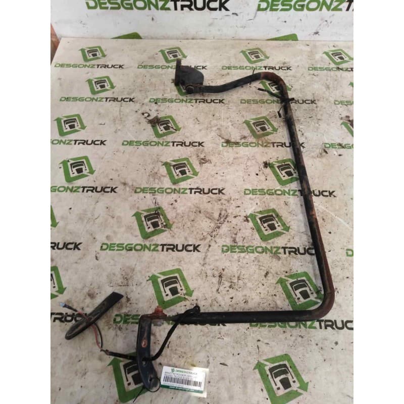 Recambio de brazo retrovisor derecho para pegaso trucks mider 260 referencia OEM IAM - Blanco
