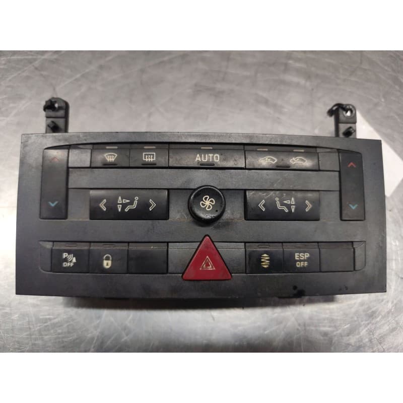 Recambio de mando climatizador para peugeot 407 coupe básico referencia OEM IAM 96573322XA - Gris