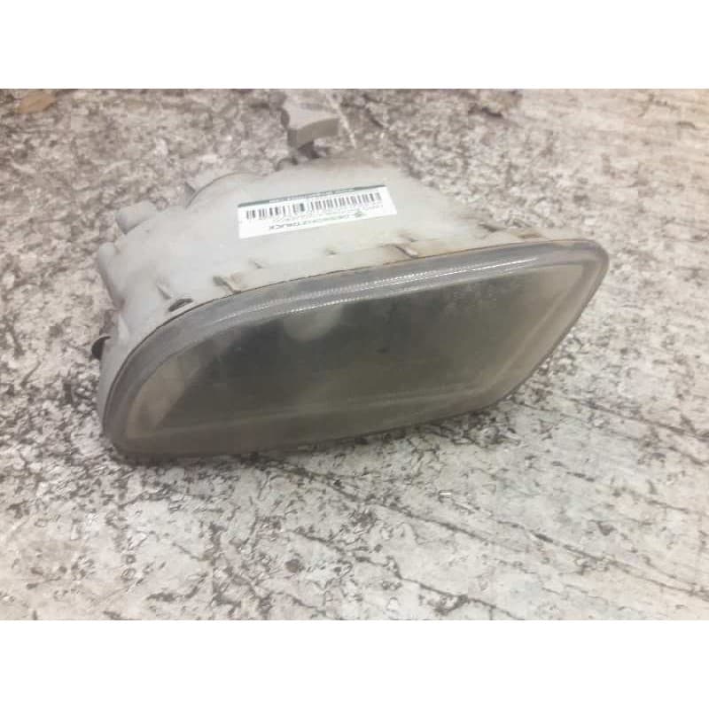 Recambio de faro antiniebla izquierdo para hyundai coupe (j2) 1.6 fx coupe referencia OEM IAM - Rojo