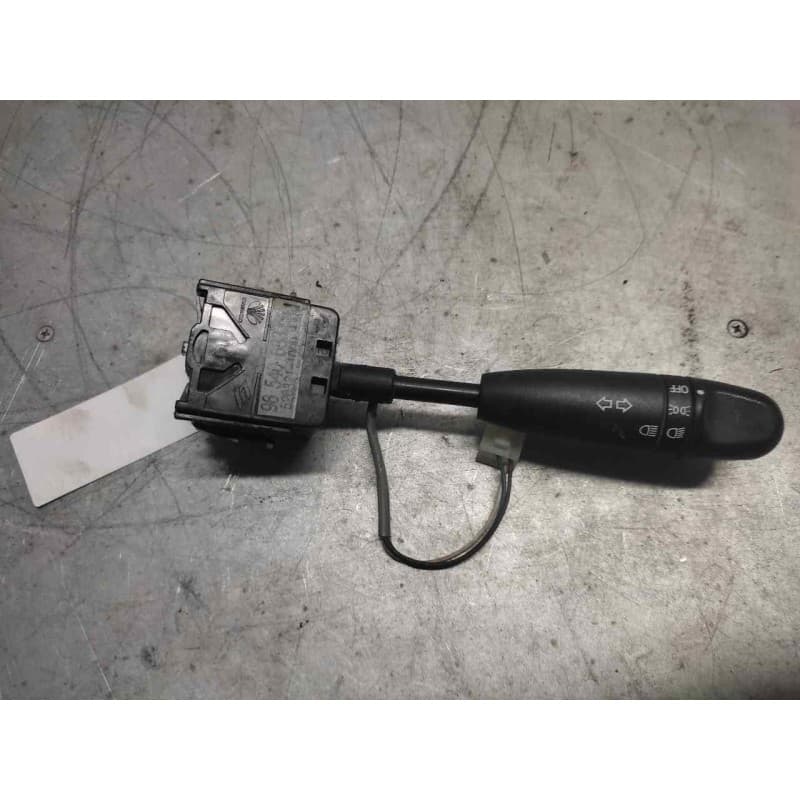 Recambio de mando intermitentes para chevrolet matiz s referencia OEM IAM 96540683 7/3 PINS - Azul