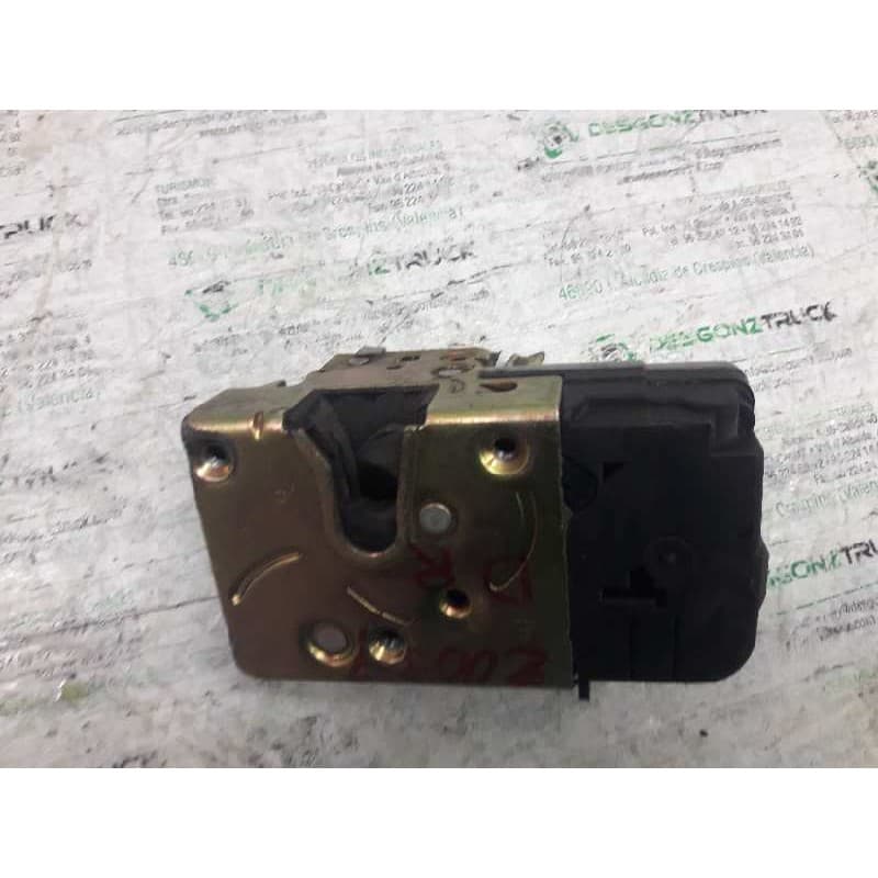 Recambio de cerradura puerta delantera derecha para citroën xsara coupe 1.6 vtr referencia OEM IAM