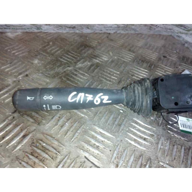 Recambio de mando intermitentes para nissan eco - t 135.75/100 kw 4.0 diesel referencia OEM IAM - Blanco