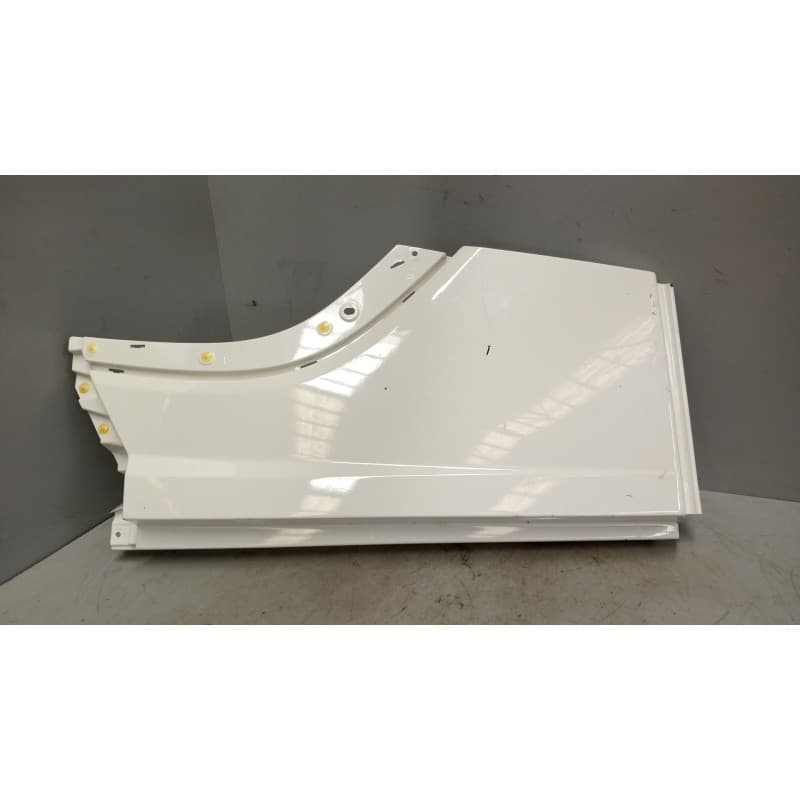 Recambio de moldura trasera cabina para volvo fh 460 12.8 diesel referencia OEM IAM 82180201 DERECHA - Blanco