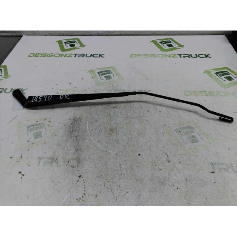 Recambio de brazo limpia delantero derecho para peugeot 206 4-trg. xr referencia OEM IAM 33493BOSCH 6429S0 - Azul