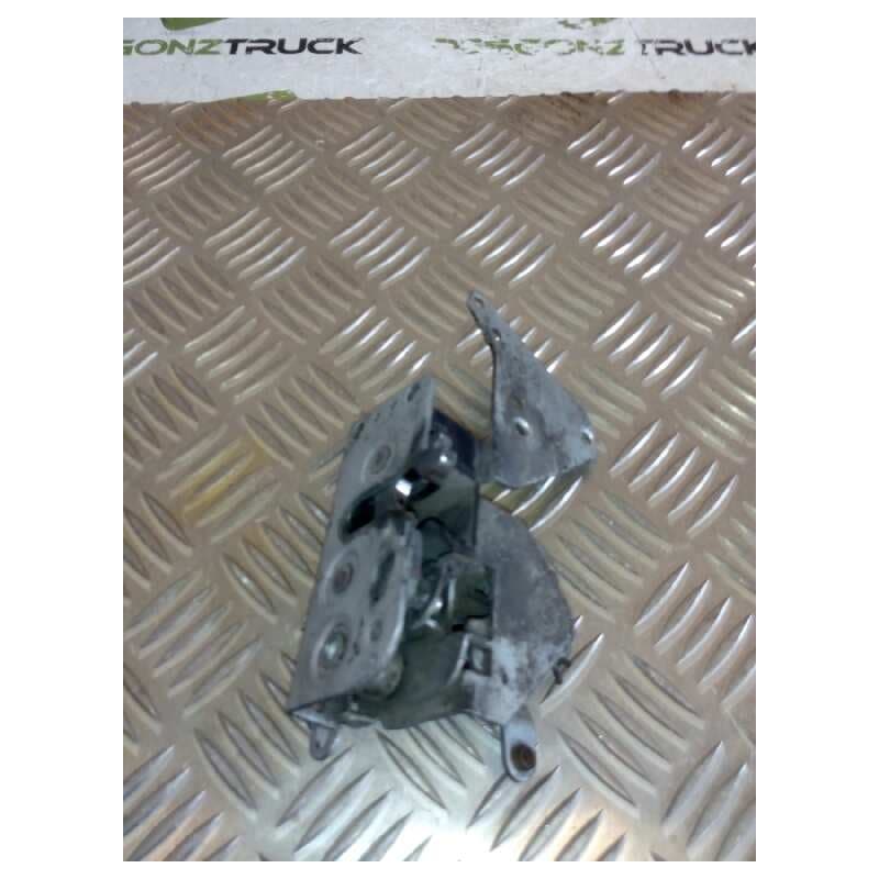 Recambio de cerradura puerta delantera derecha para scania serie 4 (p 94 d) fsa 260 (4x2) e2/e3 corto cp 13 / 14 b referencia OE - Blanco