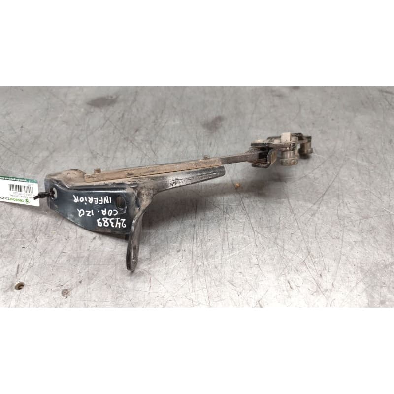 Recambio de bisagra puerta corredera para fiat doblo cargo (223) 1.9 jtd furg. referencia OEM IAM INFERIOR IZQUIERDA - Blanco