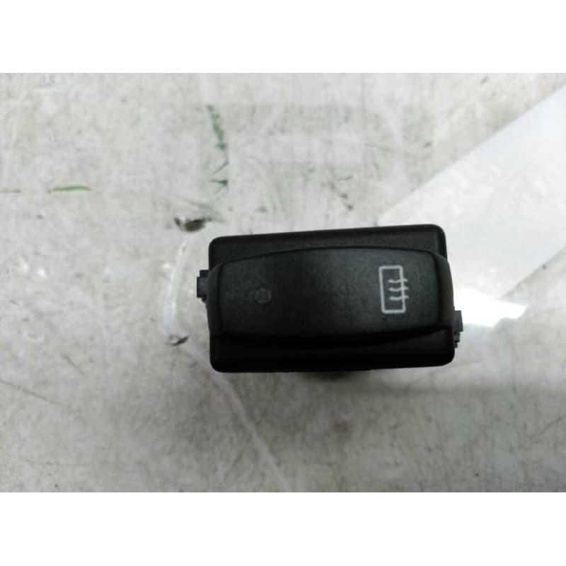 Recambio de boton antivaho para renault trafic combi (ab 4.01) 6 - plazas (l2h1) acristalado parcial 2,9t combi largo referencia - Blanco