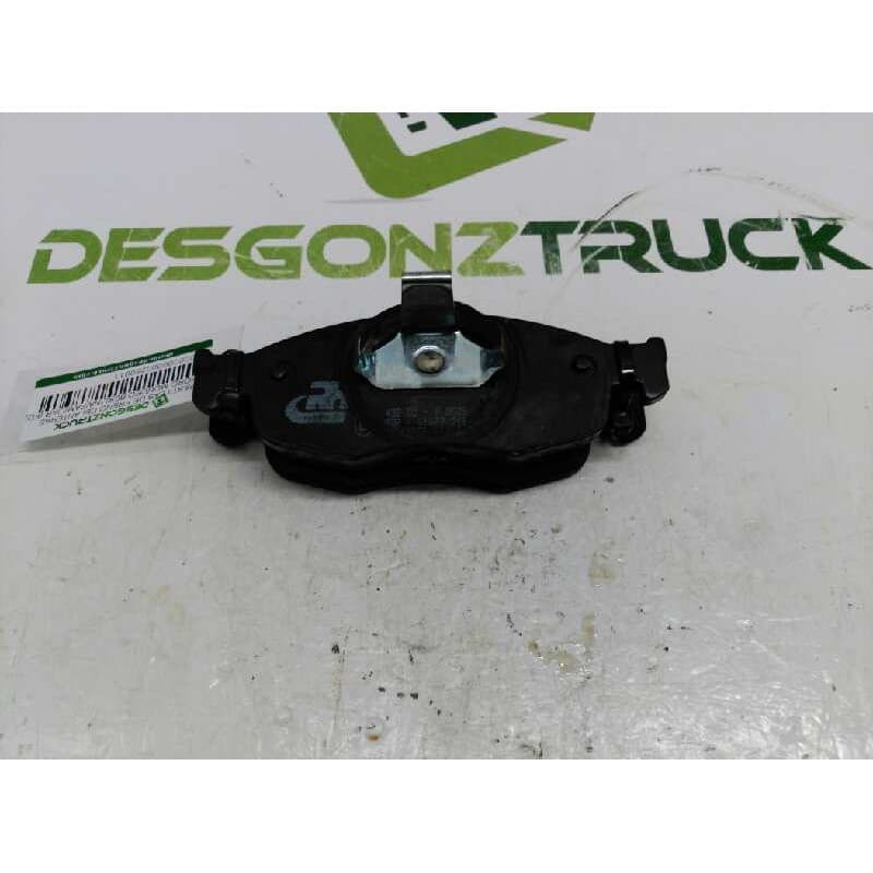 Recambio de pastillas de freno delanteras para ford mondeo berlina/familiar (fd) clx berlina referencia OEM IAM