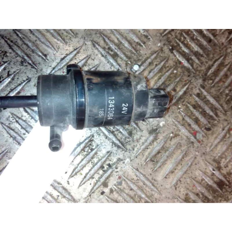 Recambio de bomba limpia para daf serie 95 xf .480 fsafe (tipo .480) larga distancia referencia OEM IAM 1343064 - Azul