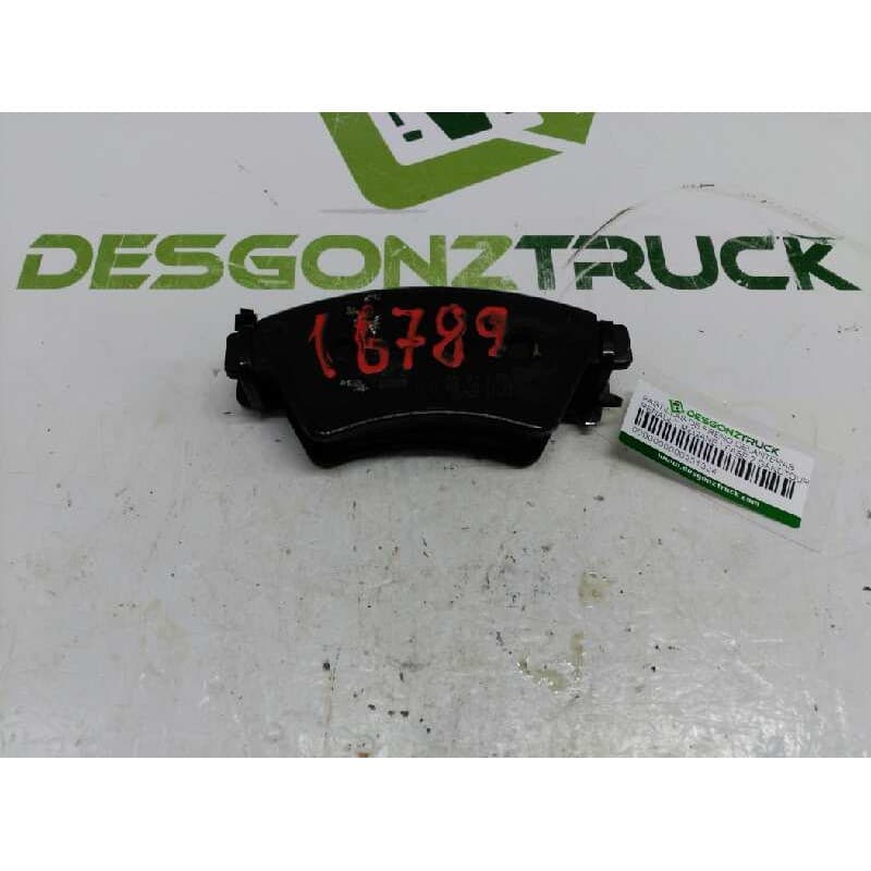 Recambio de pastillas de freno delanteras para renault megane ii familiar 1.9 dci diesel referencia OEM IAM - Rojo
