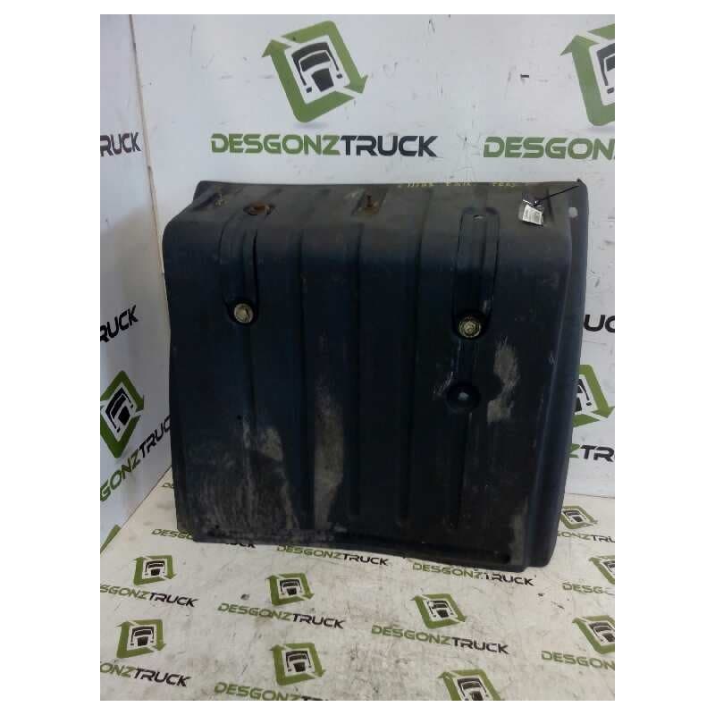Recambio de guardabarros trasero izquierdo para man tg - a 26.430 fg fnlc 6x2 (e2) l referencia OEM IAM TRASERO DELANTERO - Blanco