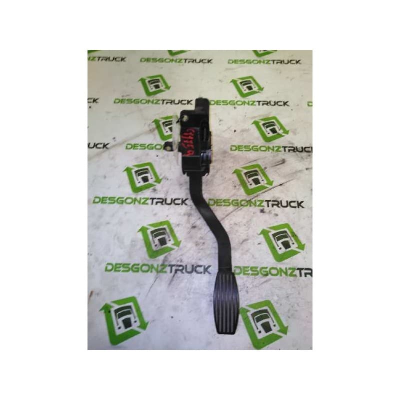 Recambio de pedal acelerador para iveco daily pr einzelkabine 70 c... radstand 3450 referencia OEM IAM 504061734 0281002632 - Blanco