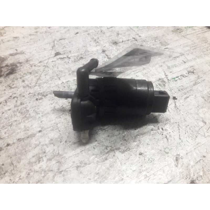 Recambio de bomba limpia para fiat tipo ii (357) berlina easy business referencia OEM IAM D52404718 2 PINS