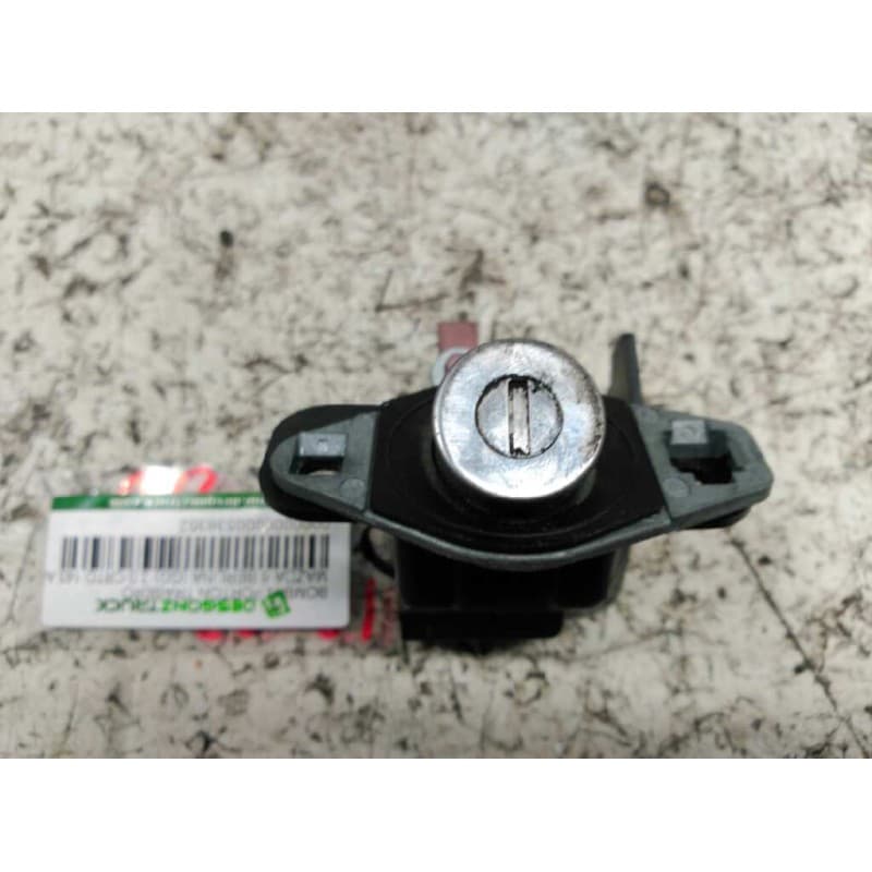 Recambio de bombin porton trasero para mazda 6 berlina (gg) 2.0 crtd 143 active (4-ptas.) referencia OEM IAM TAPA MALETERO - Gris