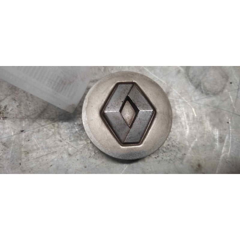 Recambio de tapacubos para renault megane ii berlina 5p referencia OEM IAM 8200043899