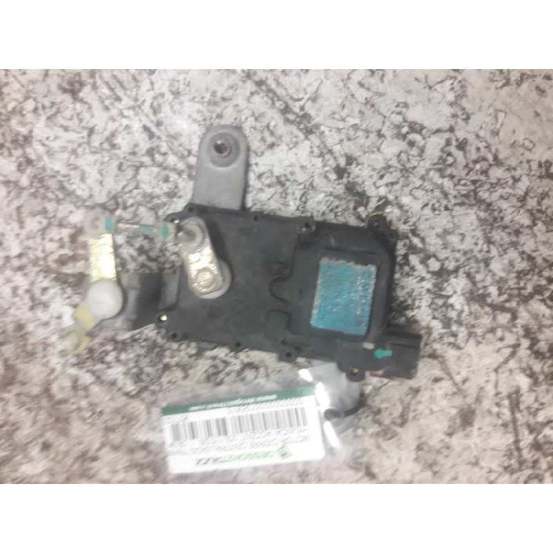 Recambio de motor cierre centralizado trasero izquierdo para hyundai accent (x3) 1.5 gs referencia OEM IAM 9577022010 4 PINS - Verde