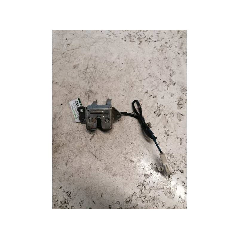 Recambio de cerradura maletero / porton para toyota yaris (ncp1/nlp1/scp1) 1.4 turbodiesel cat referencia OEM IAM 2 PINS