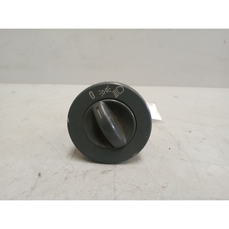 Recambio de mando luces para man tg - a 26.430 10.5 diesel referencia OEM IAM 81255250193 - Blanco