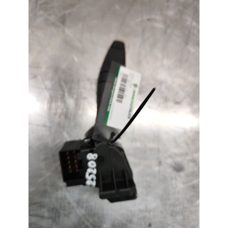 Recambio de mando limpia para ford fiesta v (jh_, jd_) 1.4 tdci referencia OEM IAM 1S7T17A553DD - Blanco