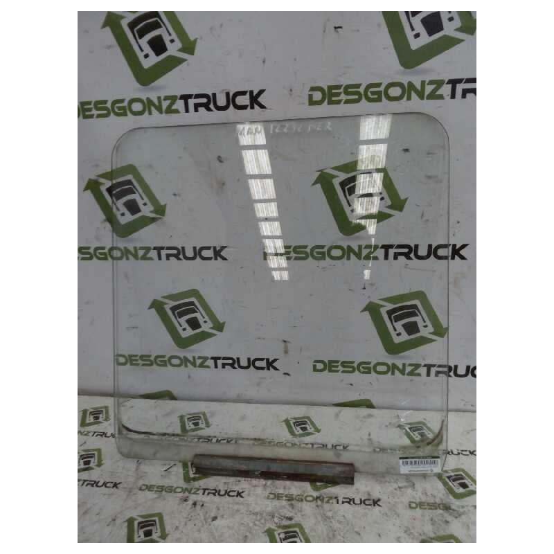 Recambio de luna delantera derecha para man m 90 12.232 169/170 kw fki bat. 3200 pma11.8 170 kw tráfico urbano referencia OEM IA