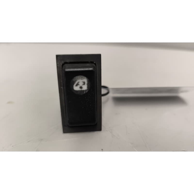 Recambio de mando elevalunas delantero derecho para renault magnum ab diesel referencia OEM IAM - Blanco