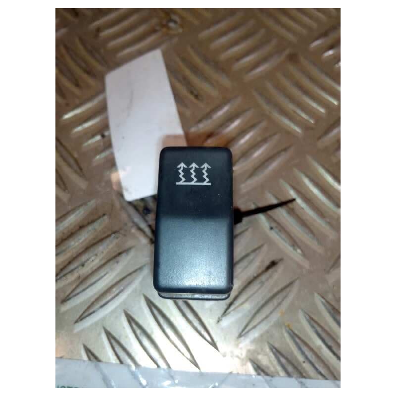 Recambio de interruptor para renault premium route 2006 fas 4x2 larga distancia referencia OEM IAM 5010589817 - Blanco