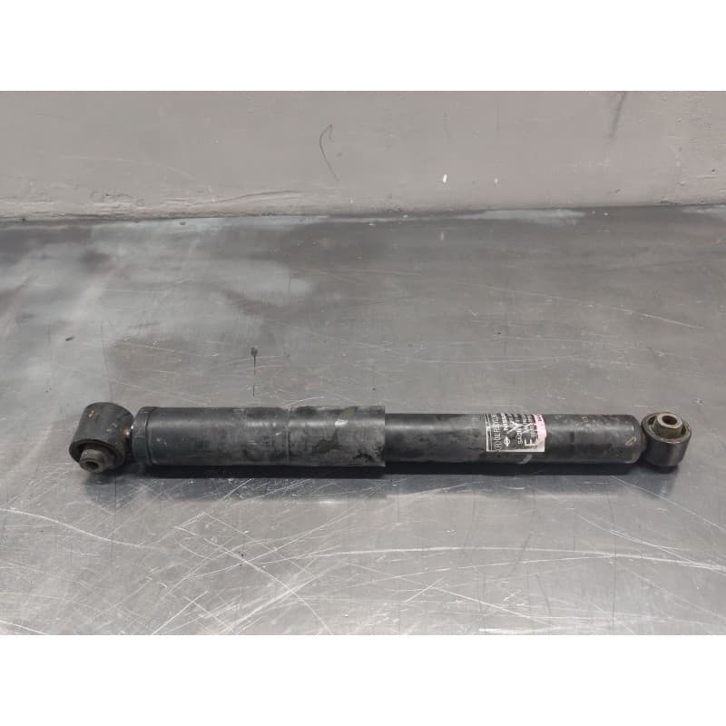 Recambio de amortiguador trasero derecho para nissan x-trail ii (t31) 2.0 dci 4x4 referencia OEM IAM 814902001650 - Dorado