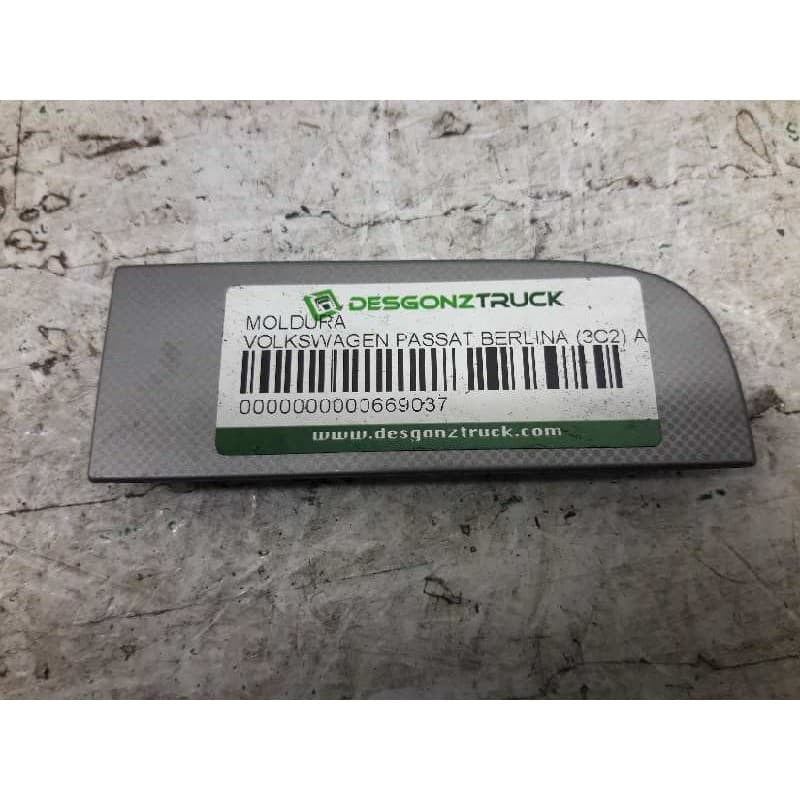 Recambio de moldura para volkswagen passat berlina (3c2) advance referencia OEM IAM DCHO. WARNING - Azul