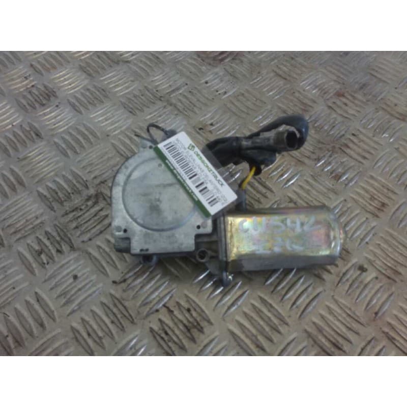 Recambio de motor elevalunas delantero izquierdo para iveco eurostar (ld) fsa (ld 440 e 48 4x2) gran espacio referencia OEM IAM - Blanco