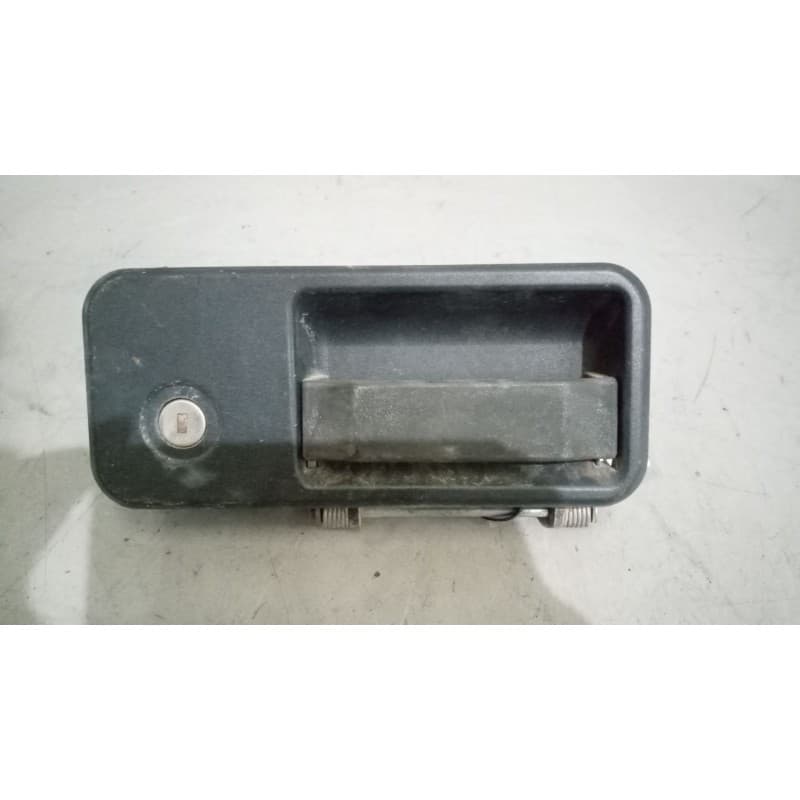 Recambio de maneta exterior delantera derecha para volvo fm 460 12.8 diesel referencia OEM IAM 20398467 - Blanco