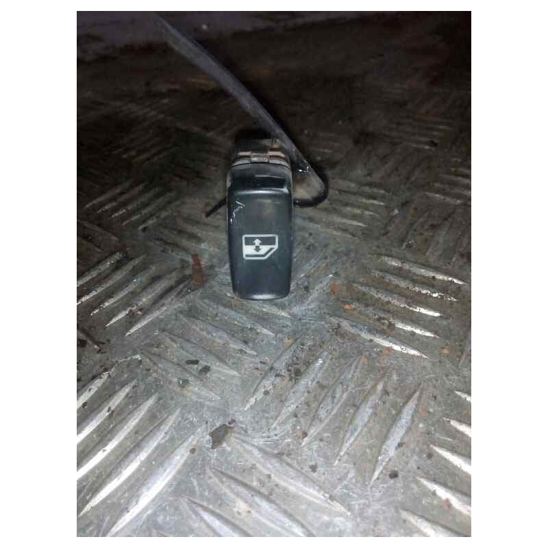 Recambio de mando elevalunas delantero izquierdo para scania serie p/g/r (l-clase) fsa 880 (4x2)eb largo cr 19 a referencia OEM - Blanco