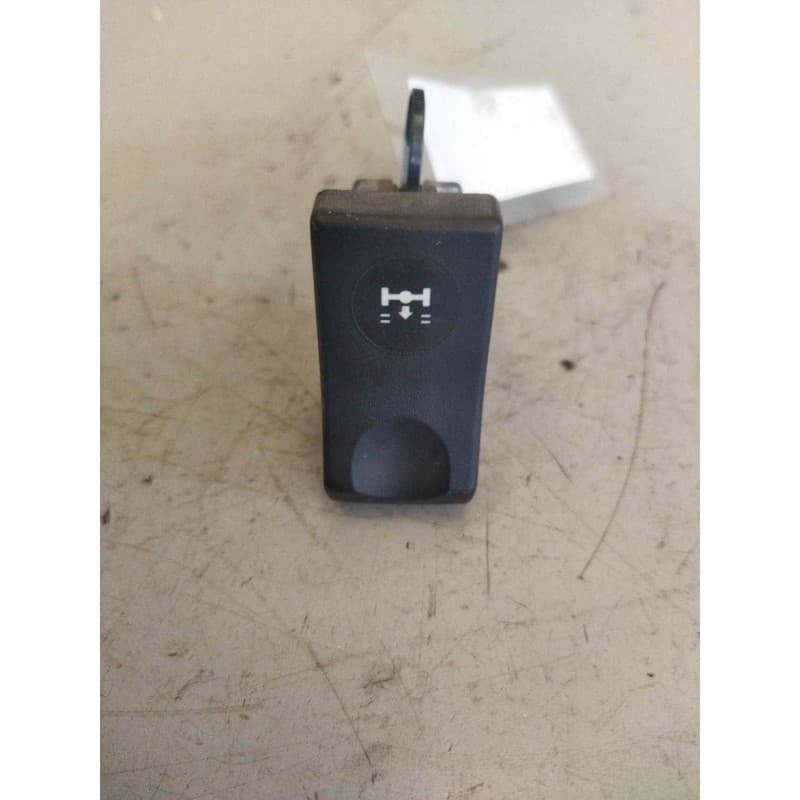 Recambio de interruptor para renault hr 420.18/26 premium 01 11.1 diesel referencia OEM IAM 5010232171 - Blanco