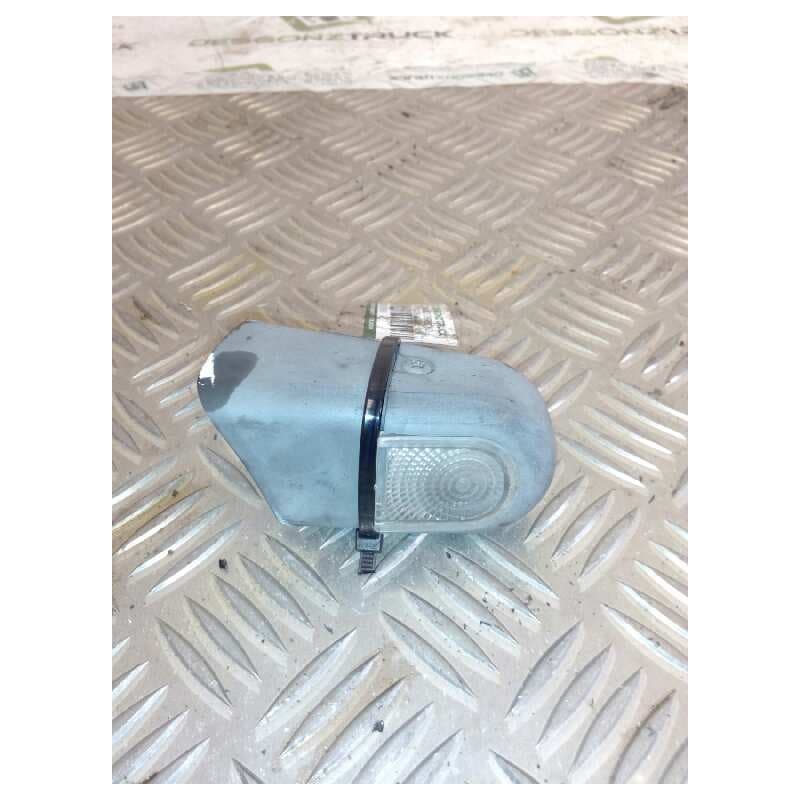 Recambio de piloto luz galibo derecho para mercedes trucks lk/ln2 1117 o, 1117 lo (158-170cv) referencia OEM IAM - Blanco