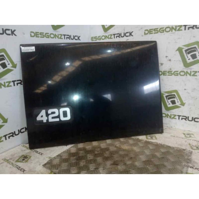 Recambio de moldura trasera cabina para volvo fh 12 asta 1993 e1 fsa 4x2 e1 corto referencia OEM IAM IZQUIERDA PUERTA CAJON HER - Negro