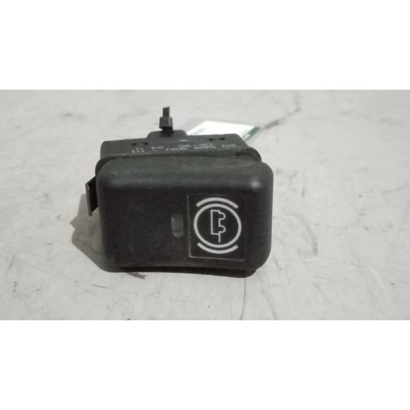 Recambio de interruptor para volvo fh 440 12.8 diesel referencia OEM IAM 20569990 - Blanco