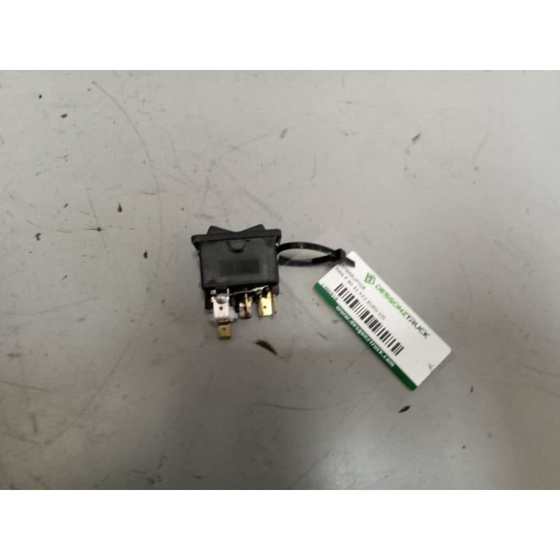 Recambio de interruptor para man f 90 19.322/372/422 12.0 diesel referencia OEM IAM - Amarillo