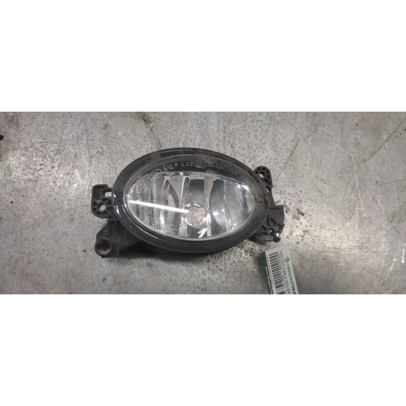 Recambio de faro antiniebla izquierdo para mercedes-benz clase clc (cl203) clc 1.6 cat referencia OEM IAM A1698201556