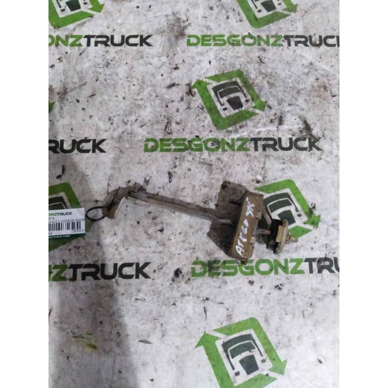 Recambio de retenedor puerta para mercedes-benz atego 4-cilindros 4x2/bm 970/2/5/6 815 (4x2) om 904 la l (largo) referencia OEM