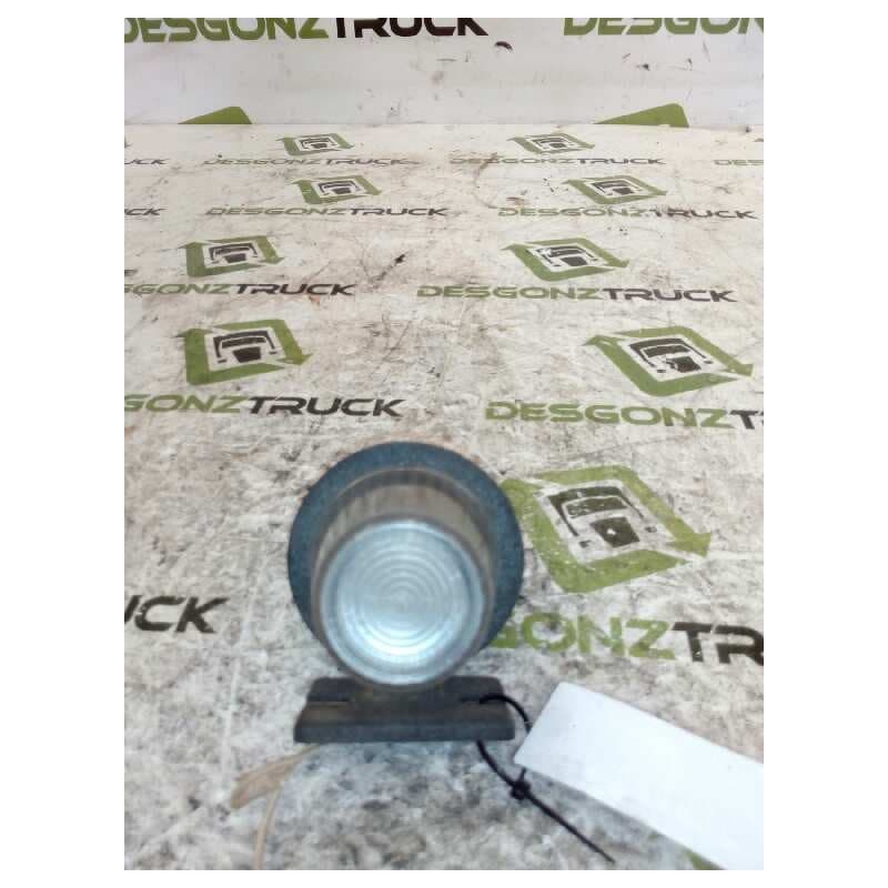 Recambio de piloto luz galibo derecho para volvo trucks fs 7 fs 720 es (220cv) referencia OEM IAM - Blanco