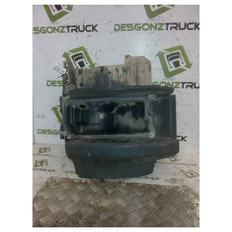 Recambio de soporte faro derecho para scania serie p/g/r (d-clase) fg p420 (6x2) corto cp 13 / 14 b referencia OEM IAM